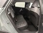 Citroën E-C4 EV Max 54 kWh 156pk | 414km WLTP Actieradius | Navigatie | Camera v+a | Parkeersensoren v+a | Stoelverwarming | Leder/Stof Comfortstoelen | Climate Control | Adaptieve Cruise Control | Full Led koplampen | Keyless Start | Dodehoeksensor | Head-up display | Verwarmde voorruit | 18" lichtmetalen velgen |