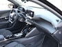 Peugeot e-2008 EV GT Avantage 54 kWh | AUTOMAAT | AppleCarplay/Android Auto | Navigatie | Keyless | Adaptive Cruise Control | Climate Control | Camera | FULL LED | Sfeerverlichting | Stoelverwarming |
