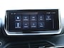 Peugeot e-2008 EV GT Avantage 54 kWh | AUTOMAAT | AppleCarplay/Android Auto | Navigatie | Keyless | Adaptive Cruise Control | Climate Control | Camera | FULL LED | Sfeerverlichting | Stoelverwarming |