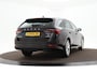 Skoda Octavia Combi 1.0 e-Tsi 110pk DSG Business Edition Plus · Apple/Android Car Play · Navi · P-Sensoren · Sfeerverlichting · Elek. Achterklep · 17'' Inch · Garantie t/m 09-05-2027 of 100.000km