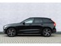 Volvo XC60 T6 Plug-in hybrid AWD R-Design Aut. | Google Maps | Adaptieve Cruise Control | Panoramadak | Trekhaak | Harman Kardon Audio | Stoel-/Stuur-/Voorruitverwarming | Parkeercamera |