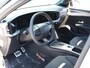 Opel Mokka 1.2 136PK Turbo Hybrid GS | AppleCarPlay/AndroidAuto | Adaptive Cruise Control | Climate Control | Camera | Digitale Cockpit | Navigatie | FULL LED | Privacy Glass | TwoTone | Isofix |