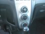Toyota Yaris 1.3 VVTi Terra nette in Nederland nieuw geleverde 5 deurs 1.3 Yaris met airco.