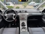 Ford S-Max 2.0-16V - airco - trekhaak - climate control - 5 pers