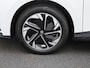 MG 4 MG4 Electric Luxury 64 kWh | ACHTERUITRIJCAMERA | APPLE CARPLAY | CLIMATE CONTROL | NAVIGATIE |