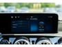 Mercedes-Benz A-klasse 180 Business Solution AMG | Panoramaschuifdak | AMG Line Plus | Night | Head-up display | Dodehoekassisten
