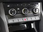 Skoda Karoq 1.0 TSI Business Edition | PARKEERSENSOREN | CLIMATE CONTROL | CRUISE CONTROL | NAVIGATIE | APPLE CARPLAY |