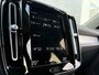 Volvo XC40 T2 Momentum | Trekhaak | 18 inch Lichtmetalen Velgen | Navigatie | Apple CarPlay & Android Auto | Parkeersensoren Voor en Achter | Parkeercamera |