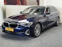 BMW 5-Serie TOURING 518 DIESEL HYBRIDE HIGH EXECUTIVE AUTOMAAT LEDER NAVIGATIE CRUISE CONTROL APPLE CARPLAY/ANDROID BLUETOOTH TELEFOON MEDIA VOORBEREIDING ACHTERUITRIJCAMERA ZEER MOOI !! Brgl