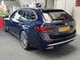 BMW 5-Serie TOURING 518 DIESEL HYBRIDE HIGH EXECUTIVE AUTOMAAT LEDER NAVIGATIE CRUISE CONTROL APPLE CARPLAY/ANDROID BLUETOOTH TELEFOON MEDIA VOORBEREIDING ACHTERUITRIJCAMERA ZEER MOOI !! Brgl