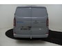 Ford E-Transit Cust. 340 L2H1 Limited 65 kWh | Financial lease tegen 0,99% rente | Trekhaak | 17 inch LMV | Led koplampen | Keyless entry/start | Airco | PDC | Centrale dubbele vergrendeling |