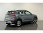 Hyundai Kona 1.6 GDI HEV Comfort Smart | Achteruitrijcamera | Apple Carplay/Android Auto | Trekhaak | Parkeersensoren voor en achter | Navigatie full map |