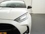 Toyota Yaris 1.5 Hybrid Executive Bi Tone | Camera | Head-up | Adaptief Cruise | Zondag Open!