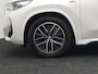 BMW X1 xDrive30e M-Sport Plug In Hybrid 326pk Dealer O.H PHEV | Adaptive Cruise | 360 Camera | Head Up | Adaptive Onderstel | Lederen Sportstoelen Massage & Memory | Harman Kardon | Widescreen Navi | Keyless | Sfeerverlichting |