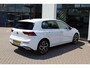 Volkswagen Golf 1.4 eHybrid Style PL €682 p/m* SOH 93,87% DSG, Afneembare trekhaak, elektrisch verstelbare ErgoActive bestuurdersstoel met geheugen- en massagefunctie, LED Plus koplampen, keyless go & entry, adaptieve cruise control (acc) met travel assist, elektrisch verstel-, verwarm- en inklapbare buitenspiegels met geheugen, digital cockpit pro, pre-crash, draadloos Apple Carplay & Android Auto, achteruitrijcamera (rear view), head-up display, licht & zichtpakket, multimedia plus, comfort pakket (verwarmbaar multifunctioneel lederen stuurwiel, verwarmbare voorstoelen)