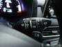 Hyundai Kona Electric EV Premium 64 kWh | Navigatie | Stoel Verkoeling - Verwarming |
