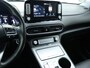 Hyundai Kona Electric EV Premium 64 kWh | Navigatie | Stoel Verkoeling - Verwarming |