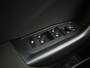 Volkswagen T-Roc 1.5 TSI Life 150 PK | Automaat | Airco | Apple Carplay | Adaptieve Cruise Control | Lane Assist | Parkeersensoren voor- en achter |