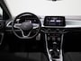 Volkswagen T-Roc 1.5 TSI Life 150 PK | Automaat | Airco | Apple Carplay | Adaptieve Cruise Control | Lane Assist | Parkeersensoren voor- en achter |