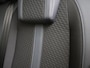 Peugeot 2008 1.2 PureTech 100 Allure | Benzine | Handgeschakeld | Zesversnellingsbak | Donker getint glas achter | Remote services | Regensensor | Cruise control | Automatisch dimmende binnenspiegel | Parkeersensoren |