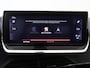Peugeot 2008 1.2 PureTech 100 Allure | Benzine | Handgeschakeld | Zesversnellingsbak | Donker getint glas achter | Remote services | Regensensor | Cruise control | Automatisch dimmende binnenspiegel | Parkeersensoren |