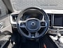 Volvo XC60 2.0 T5 R-Design | 22 inch | Adaptive Cruise control | Camera | Keyless