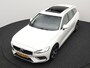 Volvo V60 T6 Recharge AWD Inscription Plug In Hybrid 33.000 KM !! Dealer O.H. PHEV | Panodak | Adaptive Cruise | Lederen Sportstoelen Memory | Trekhaak af Fabriek | Harman Kardon | Navigatie | Apple Carplay | Acam | L.M. 19" | Stoel & Stuurverwarming | DAB | Virtual |