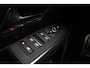 Peugeot e-5008 GT 73 kWh Navigatie | Apple Carplay/Android Auto | Stoel-, achterbank en stuurverwarming | 360° Camera | Adaptive Cruise | Elektr. achterklep | Trekhaak | Leder