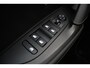 Peugeot e-2008 EV GT First Edition 54 kWh 400 km WLTP range | Navigatie| Camera achter | Stoelverwarming