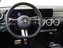 Mercedes-Benz CLA 180 Star Edition AMG Line Panoramadak / Keyless / 19'' Multispaak / Parkeercamera / Nightpakket / Sfeerverlichting / Stoelverwarming