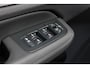 Volvo V60 T6 350PK Plug-in hybrid AWD Business Edition | Extra Getint Glas Achter | Park Assist voor en achter | Premium Audio by Harman Kardon | Adaptieve Cruise Control & Pilot Assist | Keyless Entry & Start | Verwarmbaar stuurwiel | Verwarmbare voorstoelen | Verwarmbare achterbank |