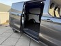 Ford E-Transit Custom 340 L2H1 Limited 65 kWh 0,99% Financial Lease Actie uit Voorraad!