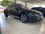 Volkswagen Arteon Shooting Brake 1.4 TSI eHybrid R-Line Business+ Panoramadak / Trekhaak  /Camera / Apple carplay