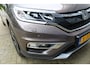 Honda CR-V 2.0 4WD Executive | Incl. 12 maanden Garantie | Panorama dak | Keyless entry/start | Stoelverwarming | Trekhaak | Adaptive cruise | Achteruitrijcamera | Parkeersensoren V+A | Elektrisch verstelbare bestuurdersstoel met geheugen | Dodehoeksensoren | Elektrische kofferbakklep | Climate controle | Lane assist | DAB | Lederen bekleding | Navigatie |