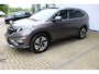 Honda CR-V 2.0 4WD Executive | Incl. 12 maanden Garantie | Panorama dak | Keyless entry/start | Stoelverwarming | Trekhaak | Adaptive cruise | Achteruitrijcamera | Parkeersensoren V+A | Elektrisch verstelbare bestuurdersstoel met geheugen | Dodehoeksensoren | Elektrische kofferbakklep | Climate controle | Lane assist | DAB | Lederen bekleding | Navigatie |