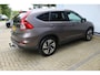 Honda CR-V 2.0 4WD Executive | Incl. 12 maanden Garantie | Panorama dak | Keyless entry/start | Stoelverwarming | Trekhaak | Adaptive cruise | Achteruitrijcamera | Parkeersensoren V+A | Elektrisch verstelbare bestuurdersstoel met geheugen | Dodehoeksensoren | Elektrische kofferbakklep | Climate controle | Lane assist | DAB | Lederen bekleding | Navigatie |