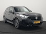 BMW X1 xDrive25e M-Sport Plug in Hybrid 245pk Dealer O.H | PHEV | Adaptive Cruise | Head-up Display | 360 Camera | Harman Kardon | Carplay | Lederen Sportstoelen Verwarmd | Sfeerverlichting |