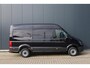 Volkswagen Crafter Bedrijfswagens Trendline 140pk 8-traps automaat L3H3 GVW 3.5T Volkswagen Crafter 2.0 TDI EU6 140PK  Trendline L3H3 GVW 3.5T WB 3640 MM | Trekhaak | Camera | Clima | DAB