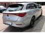 CUPRA Leon Sportstourer 1.5 eTSI Business Edition Panorama dak, sfeer verlichting, navigatie.