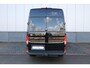 Volkswagen Crafter Bedrijfswagens Exclusive L3H3 140 pk 8-traps automaat Volkswagen Bedrijfswagens Crafter Exclusive L3H3 140 pk automaat trekhaak camera LM velgen Bijrijdersbank Navi