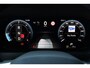 Volkswagen Crafter Bedrijfswagens Exclusive L3H3 140 pk 8-traps automaat Volkswagen Bedrijfswagens Crafter Exclusive L3H3 140 pk automaat trekhaak camera LM velgen Bijrijdersbank Navi