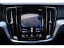 Volvo V60 B3 Momentum / Stoel/Stuurwiel verwarming | PDC V/A | Parkeercamera | Carplay |Navigatie / Electrische trekhaak /