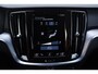 Volvo V60 B3 Momentum / Stoel/Stuurwiel verwarming | PDC V/A | Parkeercamera | Carplay |Navigatie / Electrische trekhaak /
