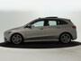 Mercedes-Benz B-klasse 180 Business Solution AMG | Panoramadak | Stoelverwarming | Apple CarPlay | Parkeerpakket met Camera | Inclusief 24 maanden Mercedes-Benz Certified garantie voor Europa.