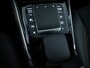 Mercedes-Benz B-klasse 180 Business Solution AMG | Panoramadak | Stoelverwarming | Apple CarPlay | Parkeerpakket met Camera | Inclusief 24 maanden Mercedes-Benz Certified garantie voor Europa.