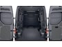 Volkswagen Crafter Bedrijfswagens Trendline L3H3 140 pk GVW 3.0T Volkswagen Bedrijfswagens Crafter Trendline L3 2.0 TDI EU6 103 kW (140 pk) GVW 3.0T WB 3640 MM 6 versn. Han