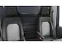 Volkswagen Crafter Bedrijfswagens Trendline L3H3 140 pk GVW 3.0T Volkswagen Bedrijfswagens Crafter Trendline L3 2.0 TDI EU6 103 kW (140 pk) GVW 3.0T WB 3640 MM 6 versn. Han