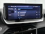 Peugeot 2008 SUV Allure Hybrid 136 pk Automaat | Navigatie | Achteruitrijcamera | Parkeersensoren Voor en Achter | LED Koplampen | Keyless Entry/Start | Dodehoek Detectie | Climate Control | Adaptieve Cruise Control | 17" Lichtmetalen Velgen | Apple Carplay/Android Auto |