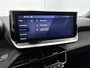 Peugeot 2008 SUV Allure Hybrid 136 pk Automaat | Navigatie | Achteruitrijcamera | Parkeersensoren Voor en Achter | LED Koplampen | Keyless Entry/Start | Dodehoek Detectie | Climate Control | Adaptieve Cruise Control | 17" Lichtmetalen Velgen | Apple Carplay/Android Auto |