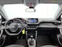 Peugeot 2008 SUV Active Pack 100pk | Navigatie | Climate Control | Cruise Control | Parkeersensoren | Stoelverwarming | Led koplampen | Bluetooth | DAB+ radio | Elektrisch inklapbare spiegels | Apple CarPlay / Android Auto | Regensensor | Automatisch dimlicht | 16” Lichtmetalen velgen |